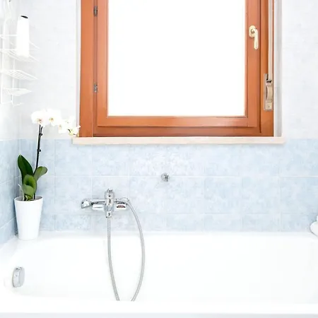 Apartment Via Alberto Lupo Rome